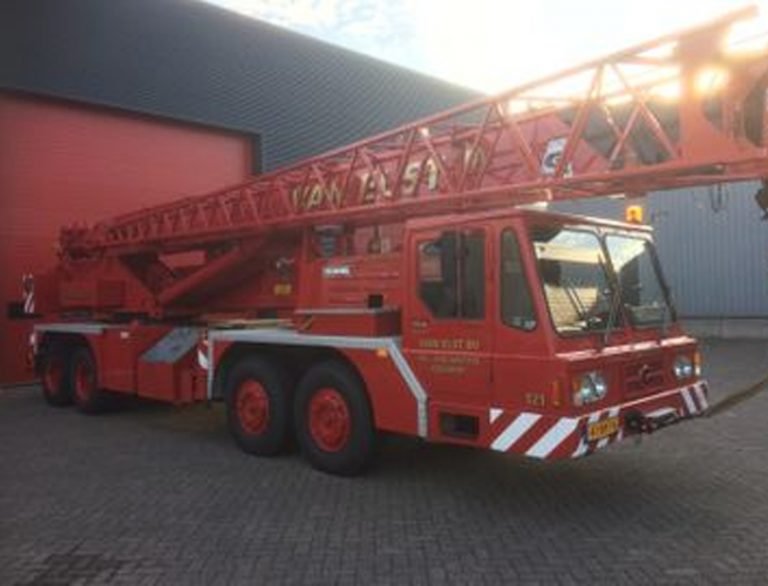 Grove TMS 300 LP BJ 1982 33 m hoofdmast 9M JIB Motor Scania